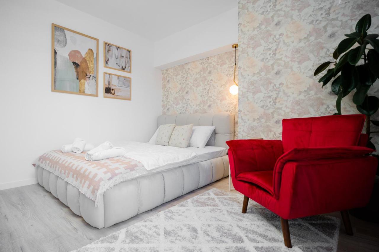 Apartmán Hi Bukurešť Exteriér fotografie